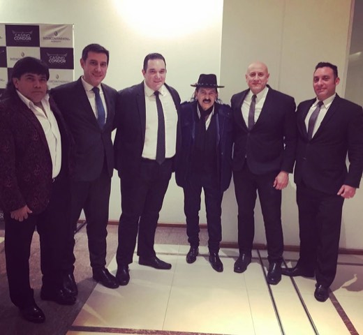 Antonio Ríos junto al equipo de Casino Cóndor de los Andes